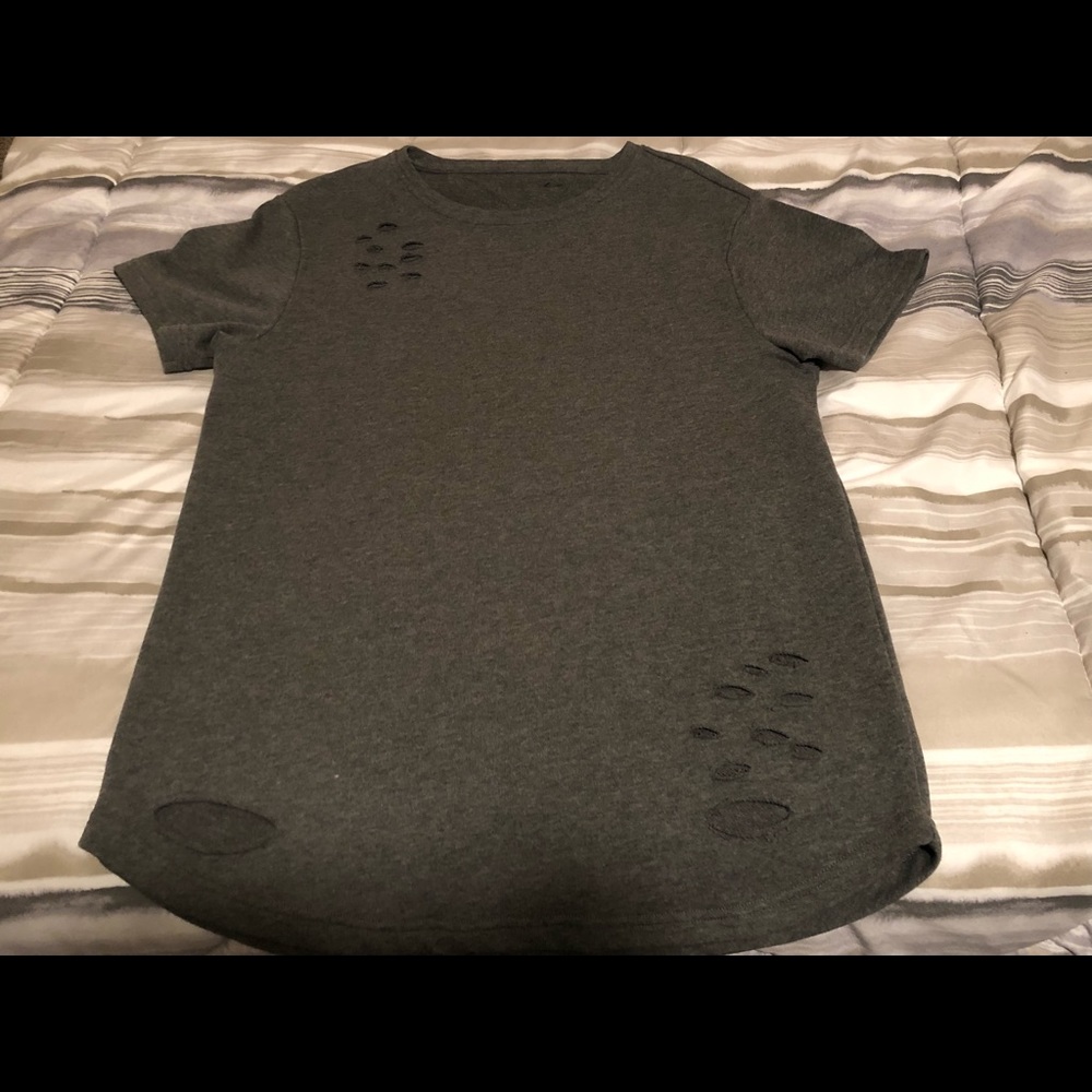 Alphalete distressed short-sleeve